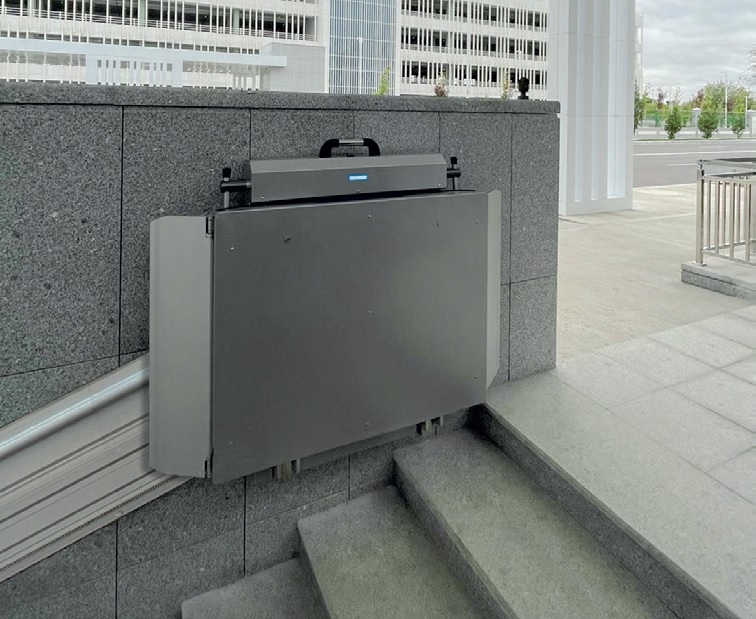 Šikmá schodisková plošina Masha