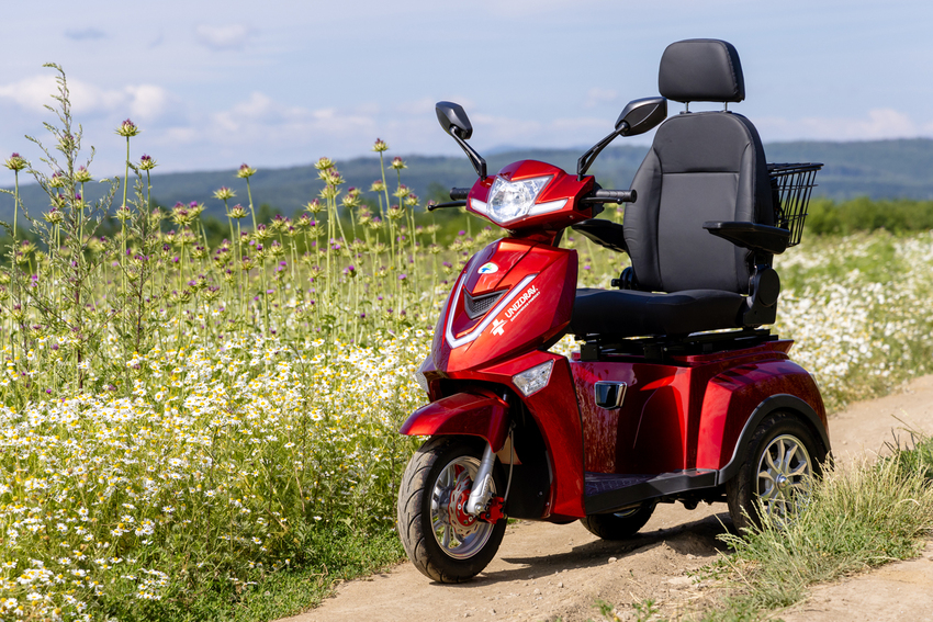 Elektrický trojkolesový skúter CHAMPION pre seniorov a imobilných – výkonný 1000 W motor, červený