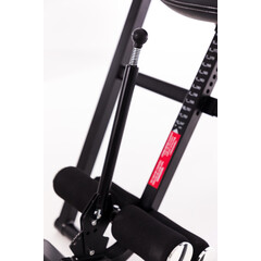 Inverzný stôl s funkciou vibračnej masáže a výhrevu