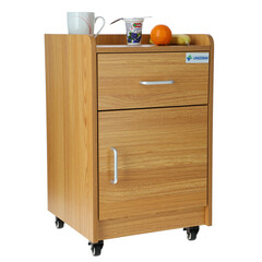 Nočný stolík MEDIK buk