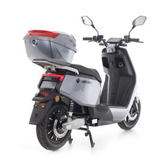 Elektrický skúter UNIZDRAV e-City s dojazdom 120 km