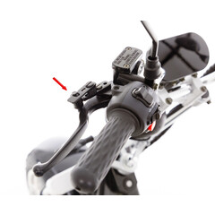 Elektrický Chopper UNIZDRAV PRO trojkolesový – výkonný 2000 W motor - HRDZA NA KONŠTRUKCII PRI BLATNÍKOCH, NAJAZDENÝCH 10 KM