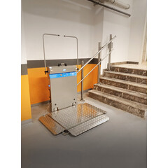 Šikmá schodisková plošina Masha