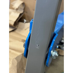 Elektrický zdvihák - ŠKRABANCE NA KONŠTRUKCII