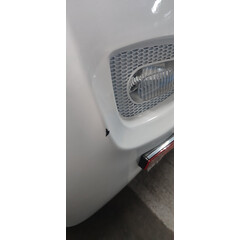 Elektromobil UNIZDRAV MiniCar - POŠKODENÁ FARBA NA ZADNOM NÁRAZNÍKU