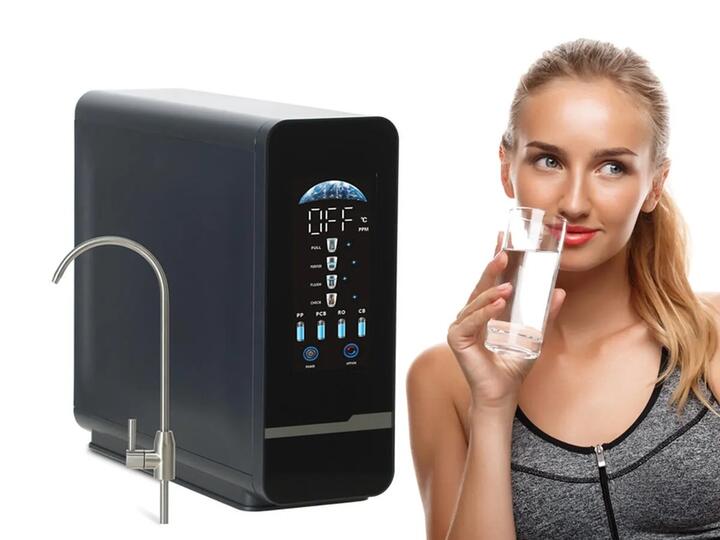 Reverzná osmóza: čo to je, ako funguje a prečo sa oplatí mať ju doma