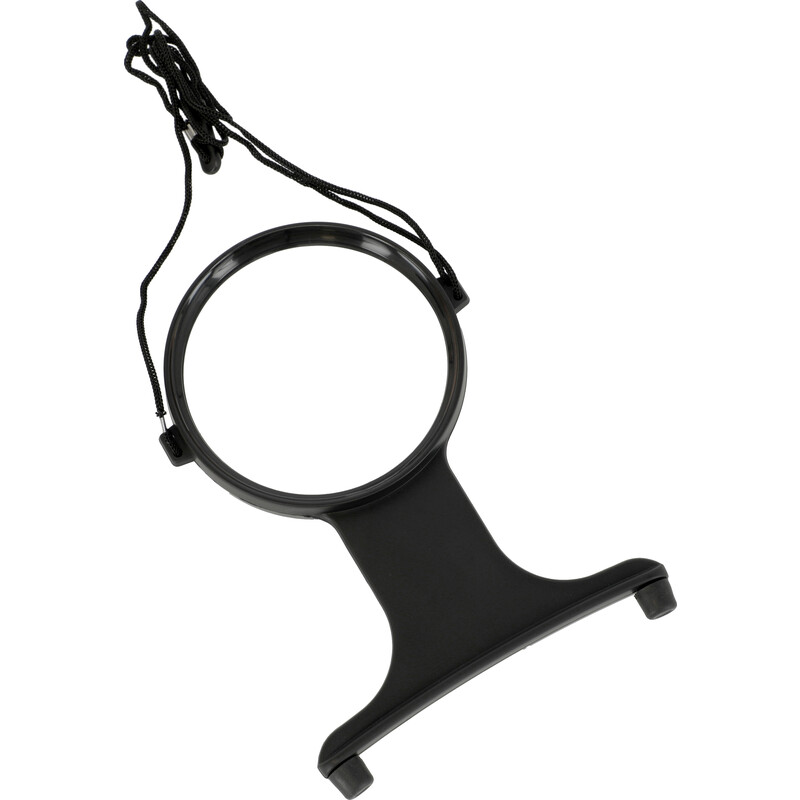 Zväčšovacia lupa okolo krku