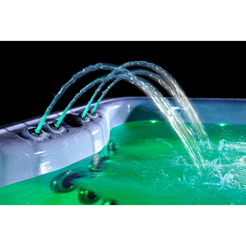 SwimSpa LUX Balboa USA