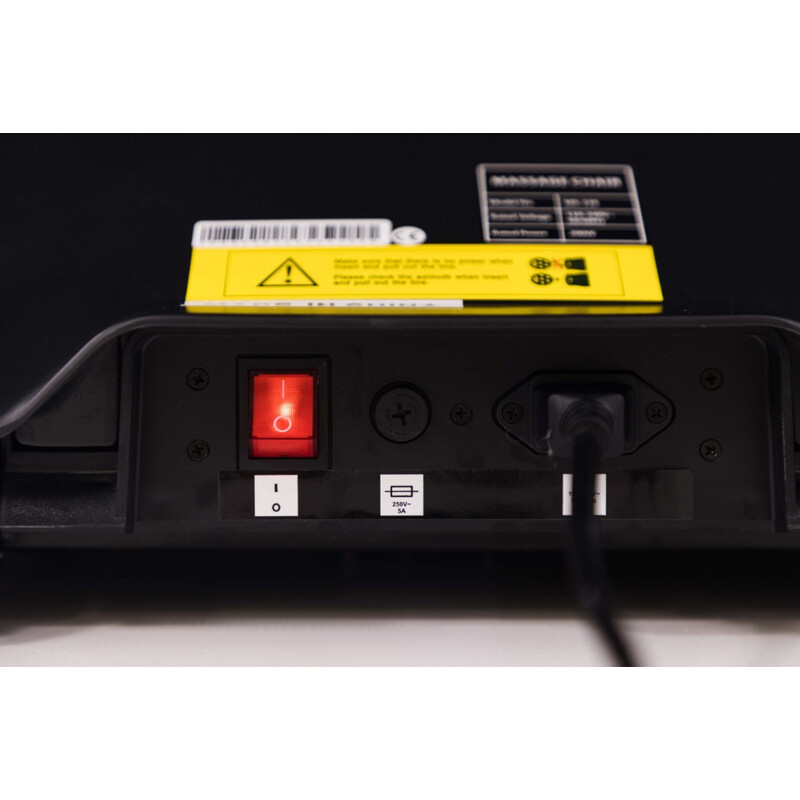 Masážne elektrické kreslo LUX 4D MASSAGER, čiernozlaté