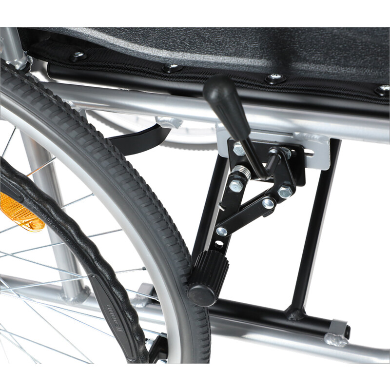 Polohovateľný invalidný vozík