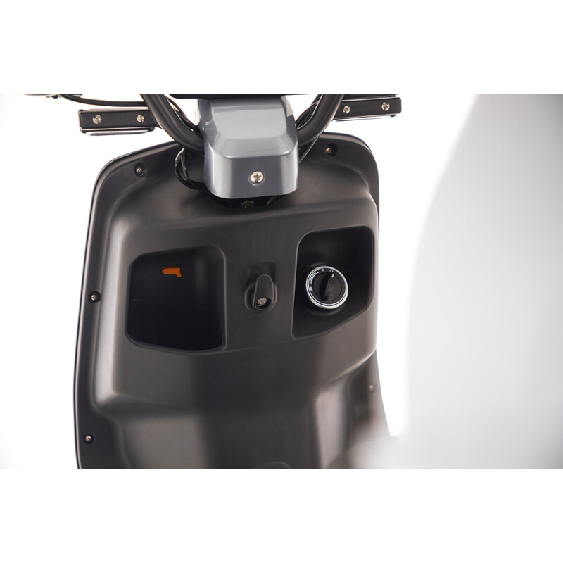 Elektrický skúter UNIZDRAV e-City s dojazdom 60 km