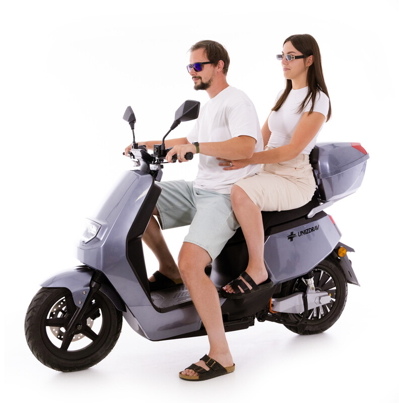 Elektrický skúter UNIZDRAV e-City s dojazdom 120 km
