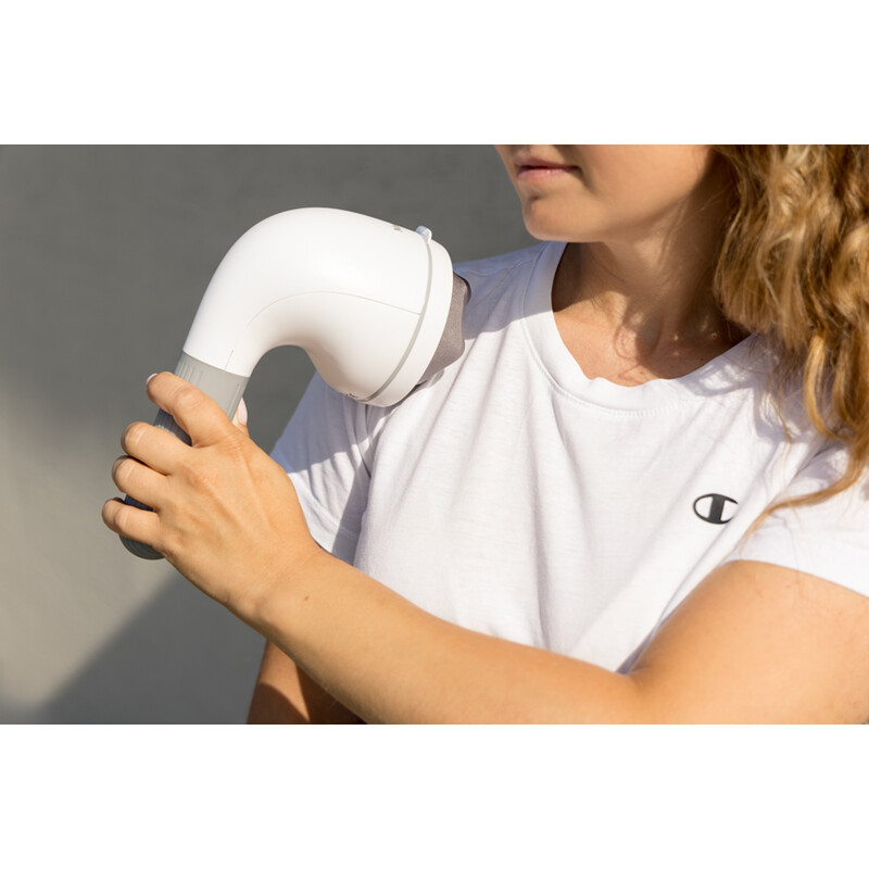 Masážny prístroj UNI 8v1