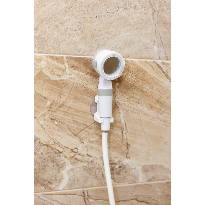 Prenosná sprcha s nabíjateľnou batériou